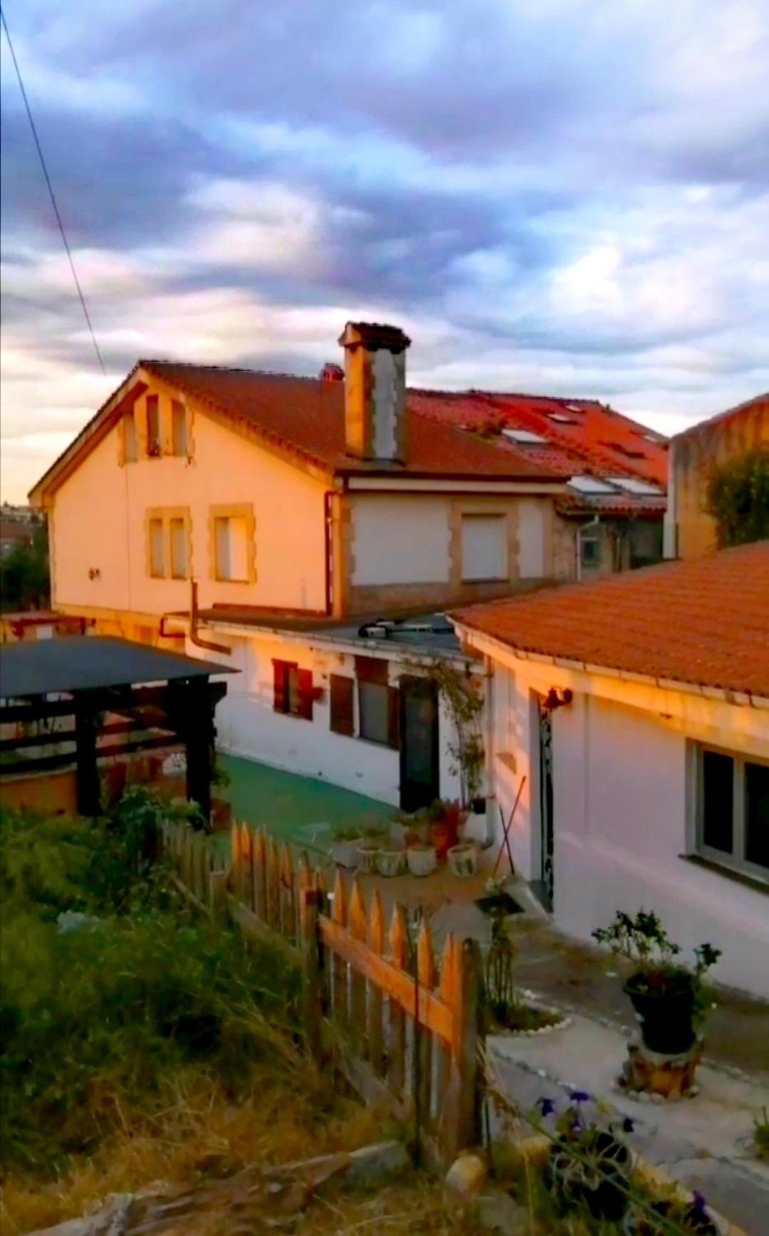 Somonte Costa Villa Santander Buitenkant foto