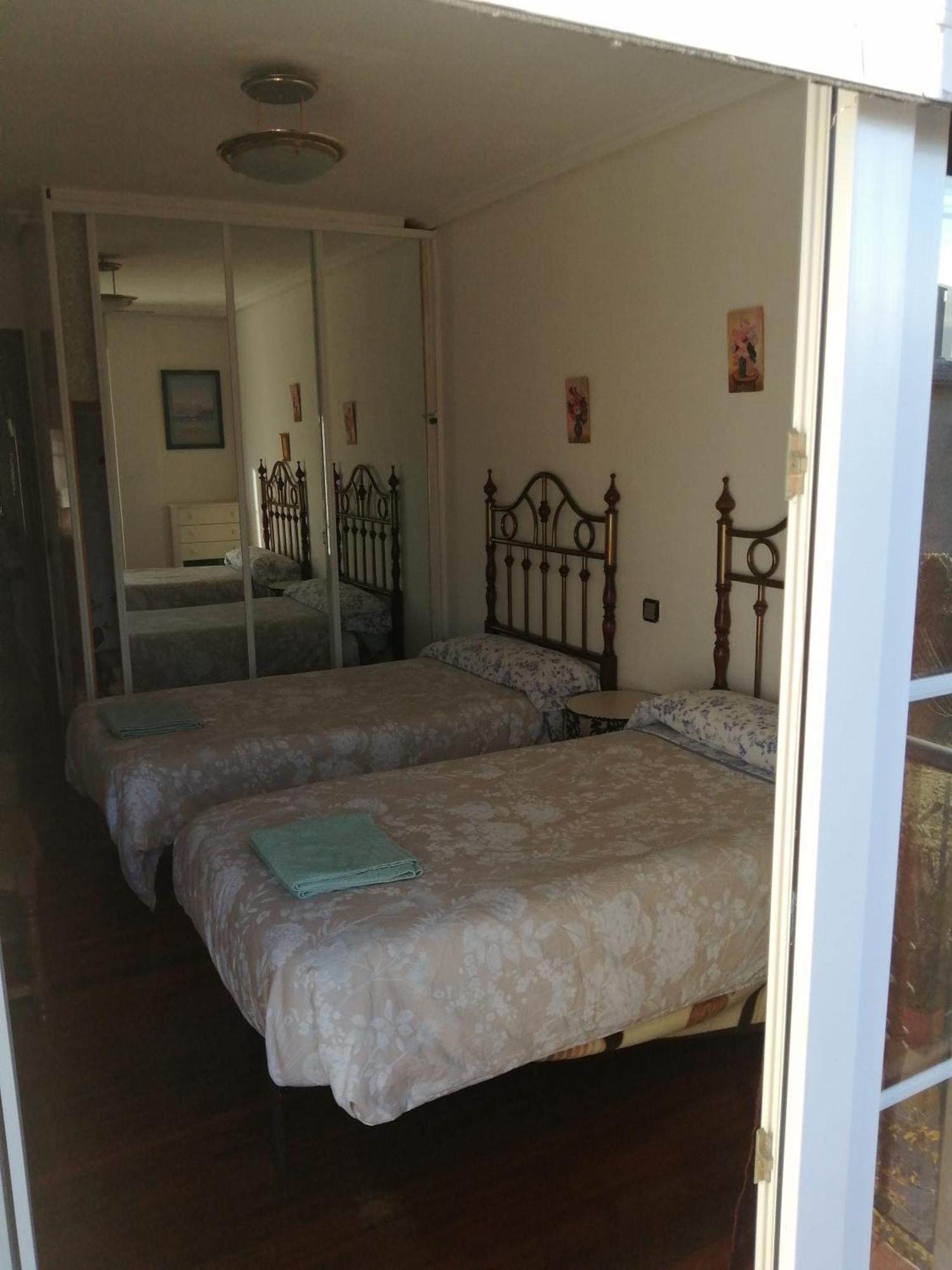 Somonte Costa Villa Santander Buitenkant foto